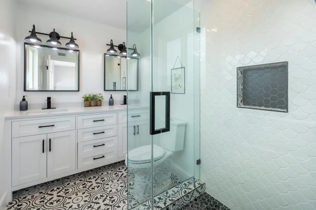 Bathroom cleaned in Travis Couty, TX